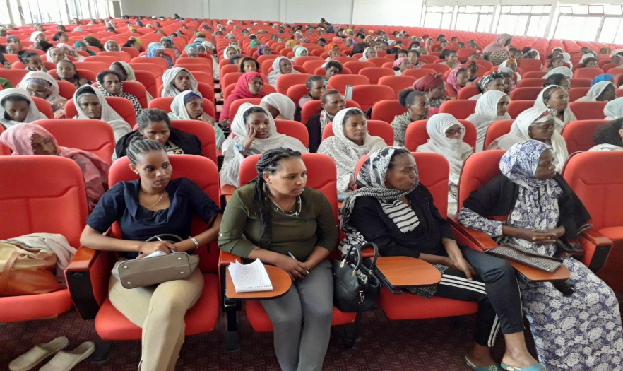 Volunteers who attended the AMR training (left) and participants of the educational session on rational use of antimicrobials (right). Pictures taken before the COVID-19 pandemic. Photo Credit: Yohannes Demissie, MTaPS, and the Addis Ababa Women Federation