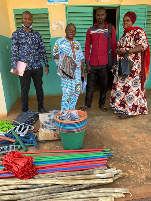 Ebola response materials donated to the CSRefs of Sagabari and Keniéba
